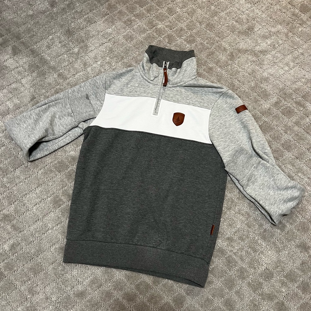 Wanakome Men's Zip Up Sweater - Gray and White
